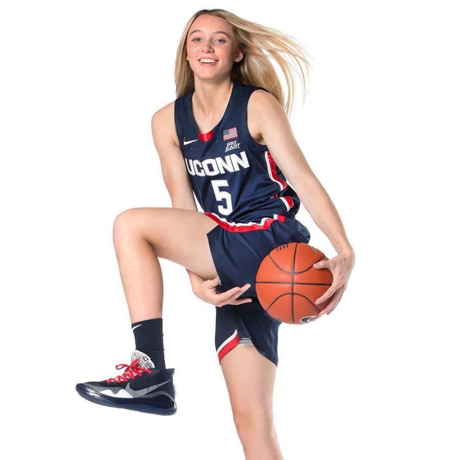 Paige Bueckers Uconn Basketball Star Wallpaper