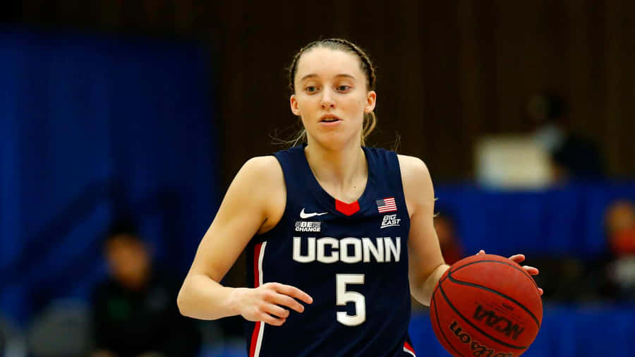 Paige Bueckers Uconn Basketball Wallpaper