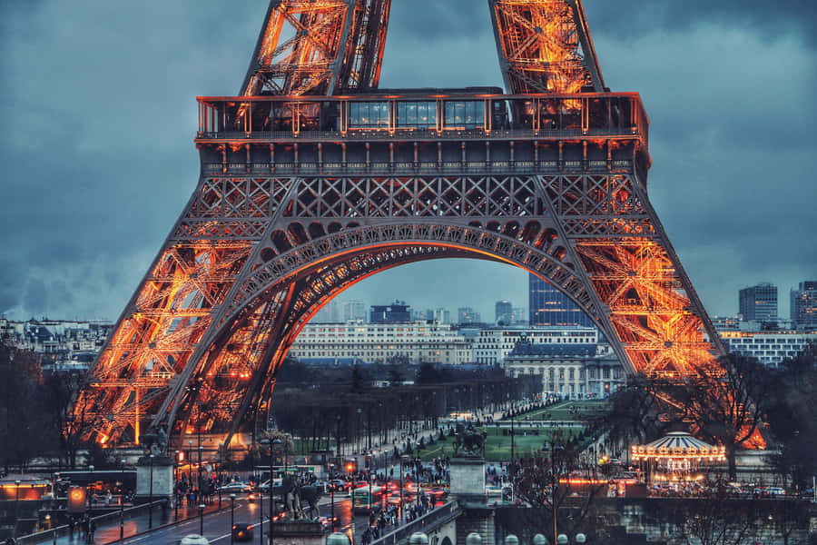Paris At Night Scene Wallpaper