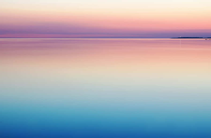 Pastel Sunset Reflections Wallpaper