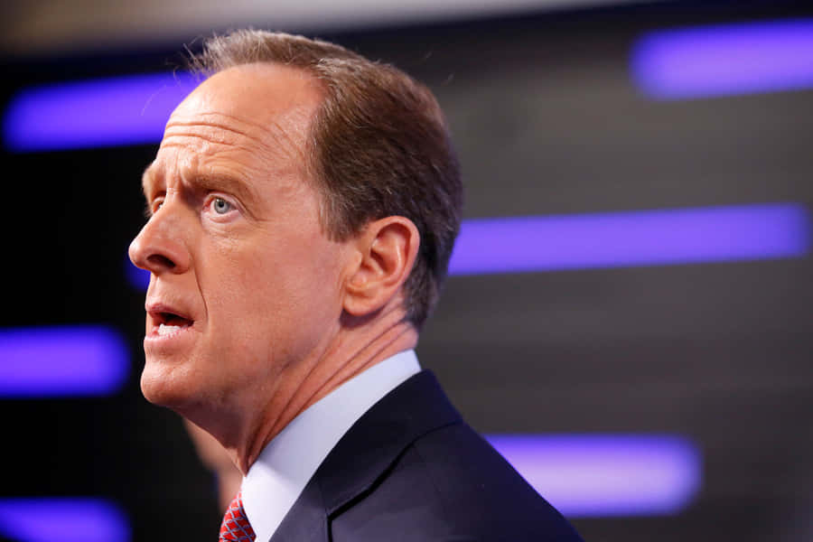 Pat Toomey Looking Left Wallpaper