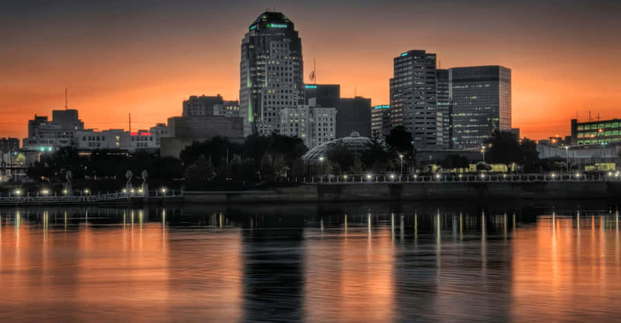 Picturesque Baton Rouge Skyline Wallpaper