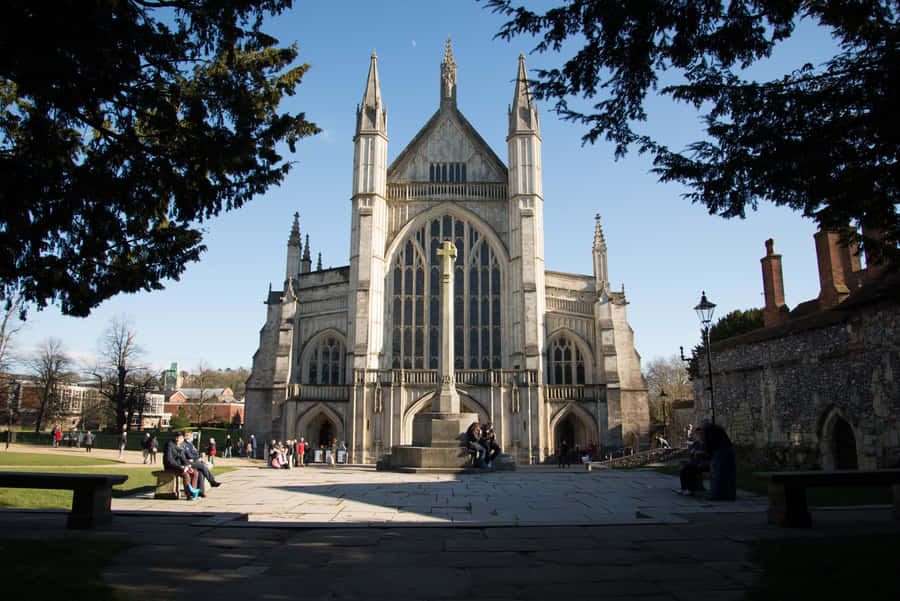 Picturesque Winchester Cathedral At Sunset Wallpaper