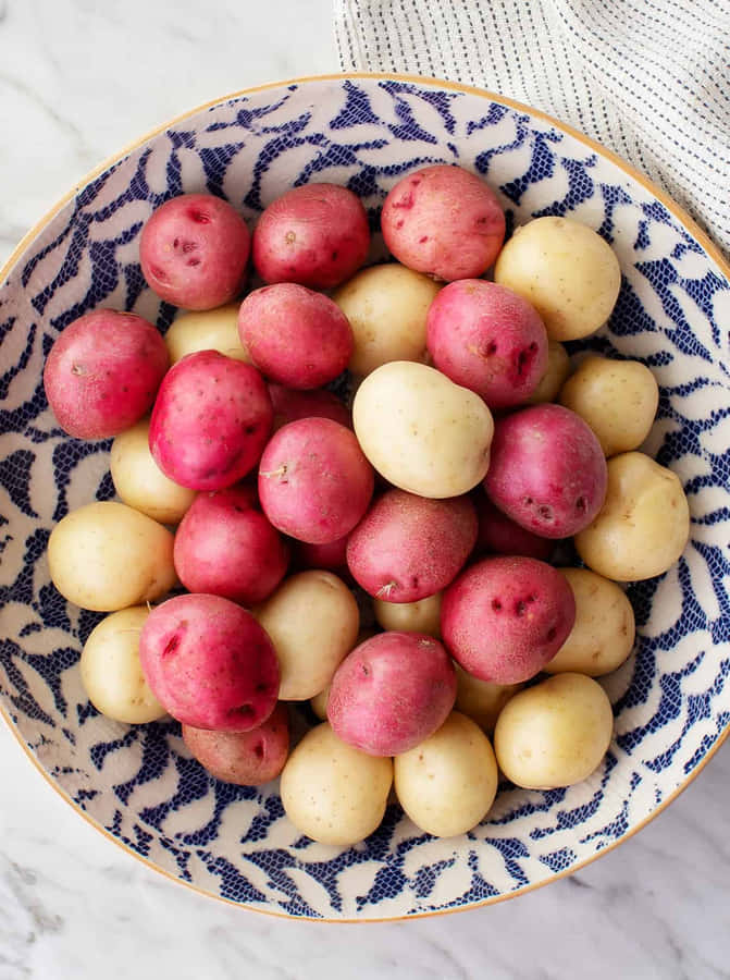 Pile Of Fresh Red Potatoes Wallpaper