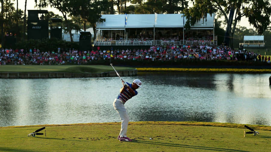 Players Championship Golfer Swing Water Hazard Wallpaper