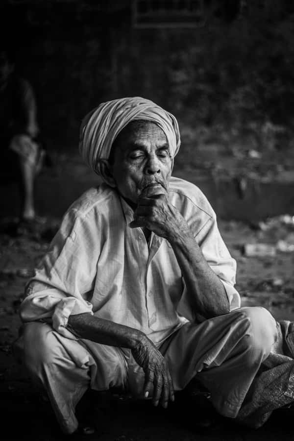 Poor Man Grayscale Wallpaper