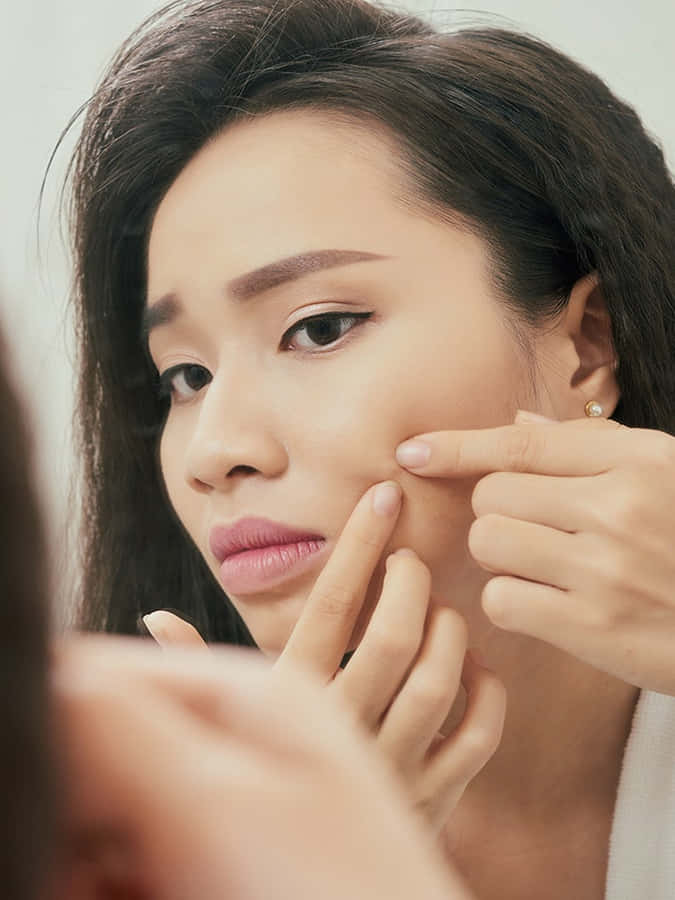 Popping Pimples On Face [wallpaper] Wallpaper