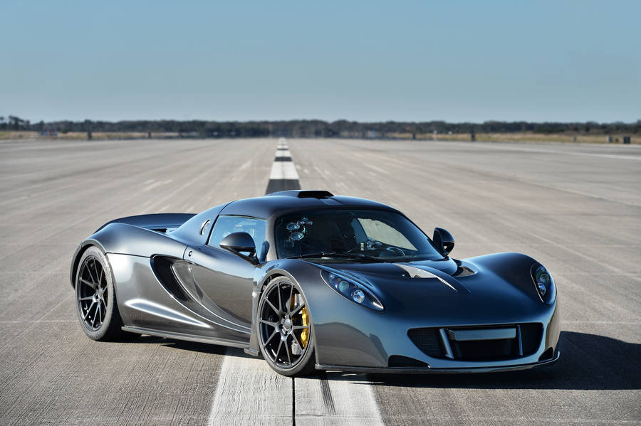 Power And Performance Unleashed - The Hennessey Venom Gt. Wallpaper