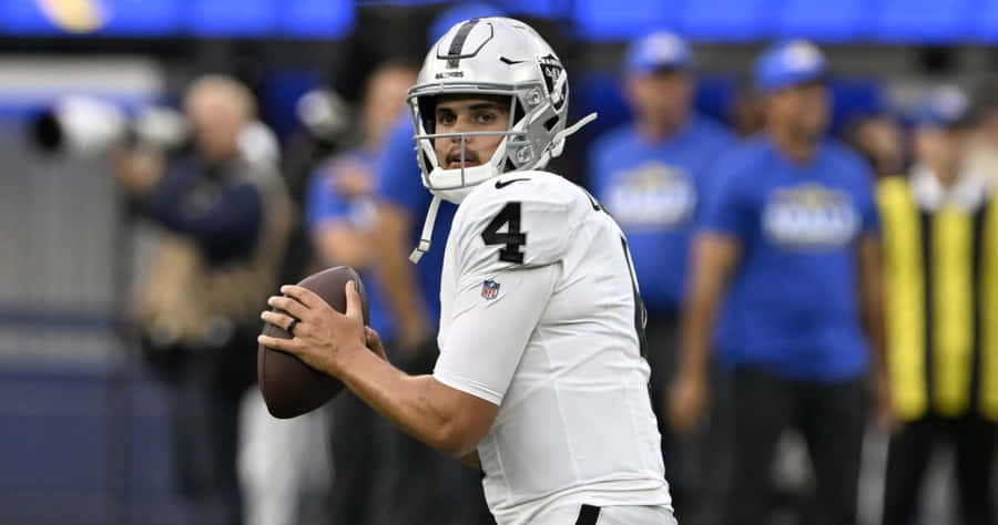 Quarterback Preparation Action Wallpaper