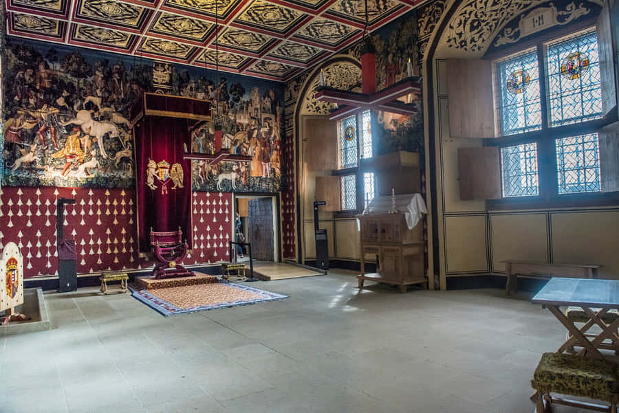 Queen's Room At Sterling Castle Wallpaper