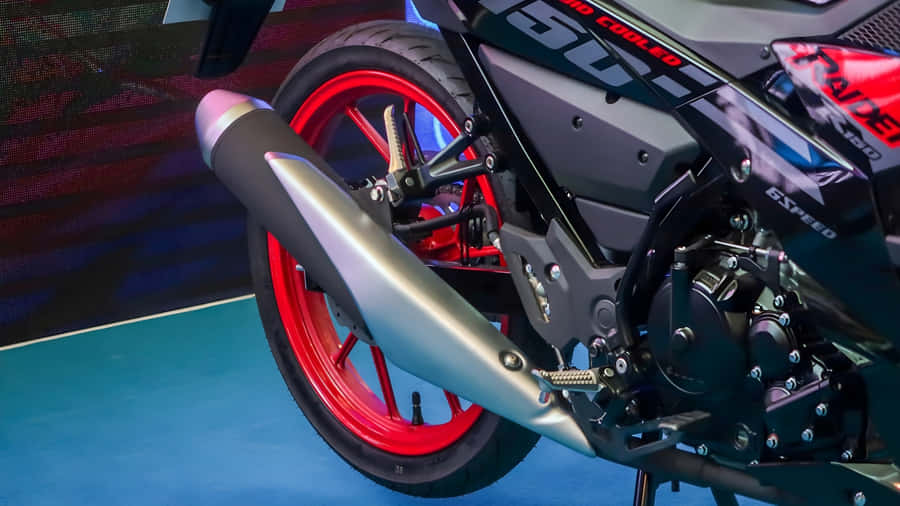 Raider 150 Fi Exhaust System Wallpaper