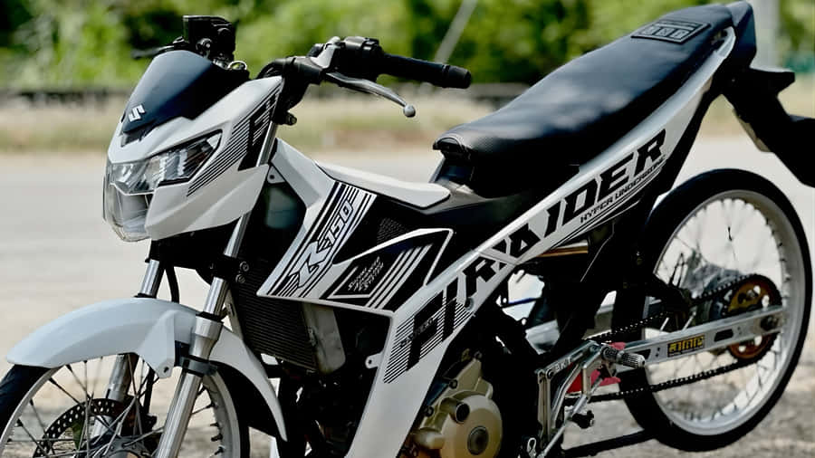 Raider 150 Fi Motorcycle Design Wallpaper