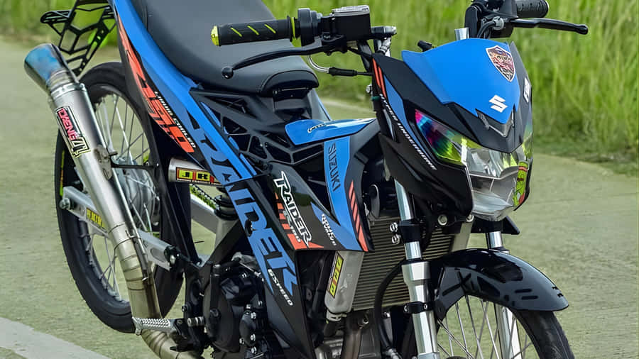 Raider 150 Fi Sporty Design Wallpaper