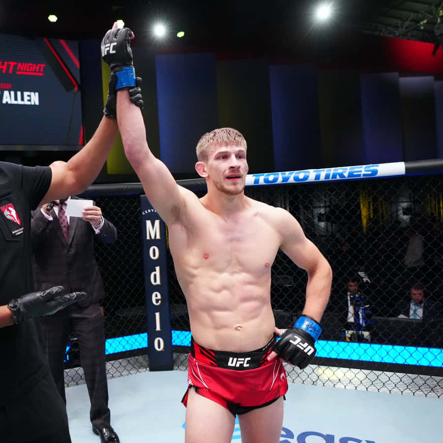 Raised Arms Arnold Allen Wallpaper