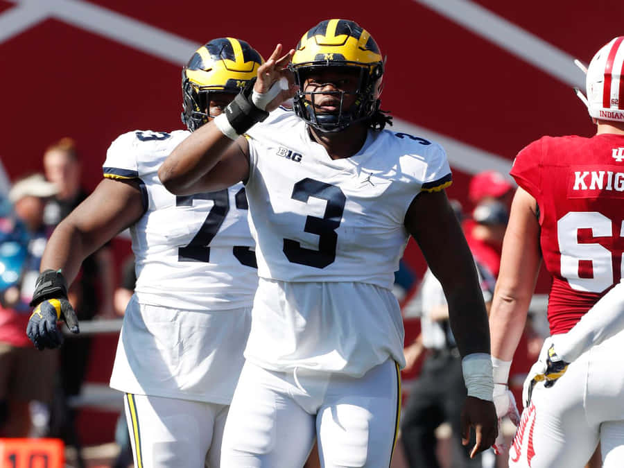 Rashan Gary Michigan Football Action Wallpaper