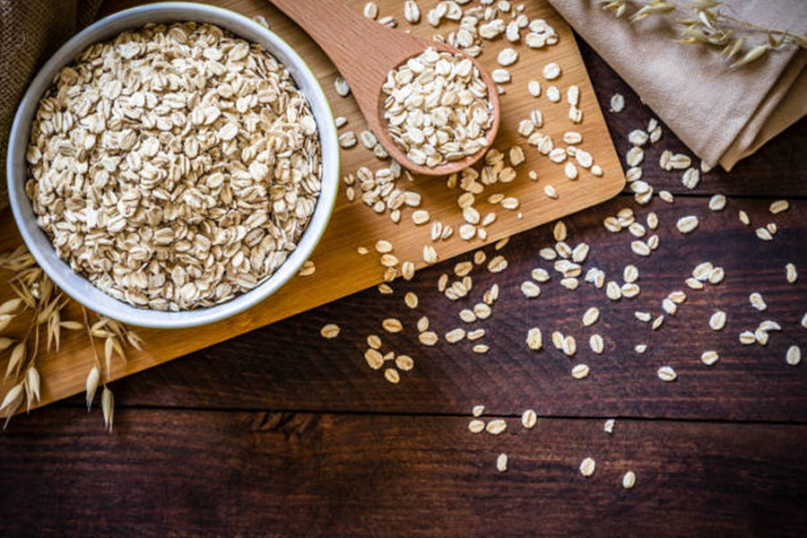 Raw Rolled Oats For Healthy Oatmeal Wallpaper