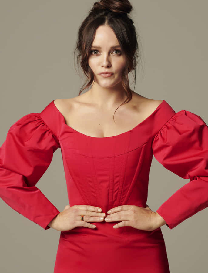 Rebecca Breeds Smiling Radiantly Wallpaper