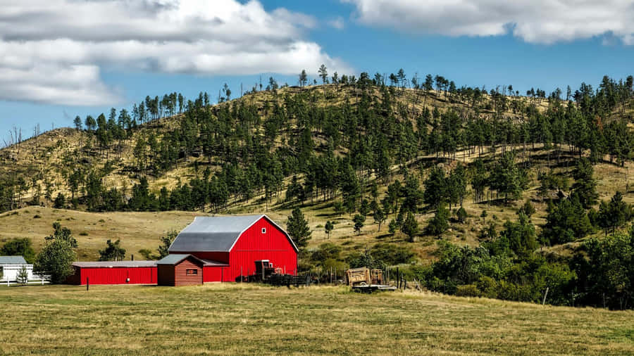 Red Barn On Country Farm Wallpaper