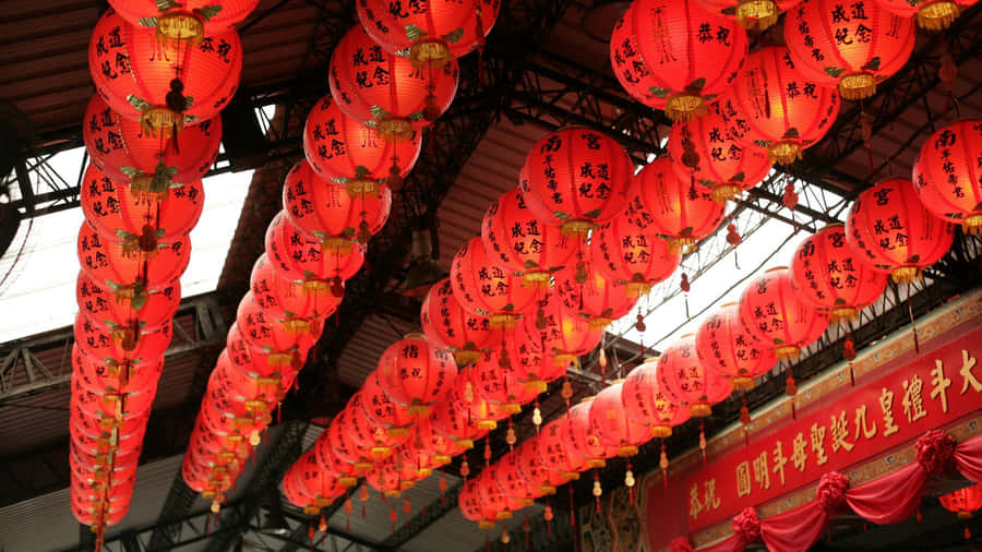 Red Lantern Festival Decorations Wallpaper