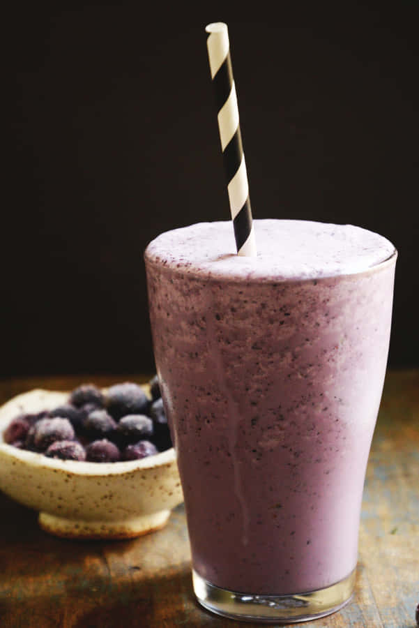 Refresh Yourself With A Delicious Blueberry Smoothie. Wallpaper