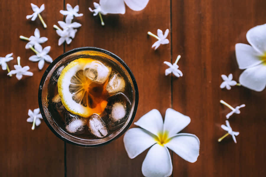 Refreshing Summer Drinks Bursting With Flavor Wallpaper