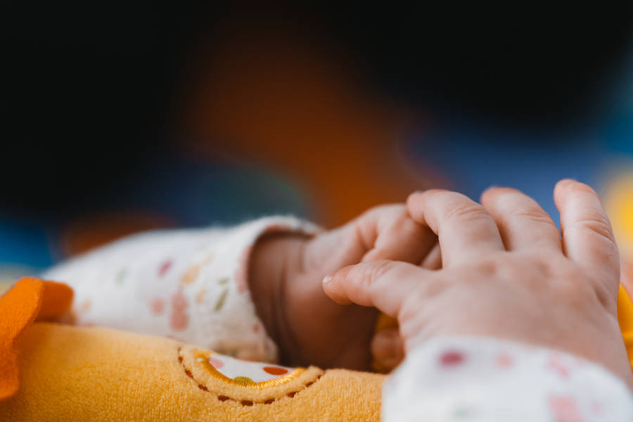 Resting Hands Of Baby Hd Wallpaper