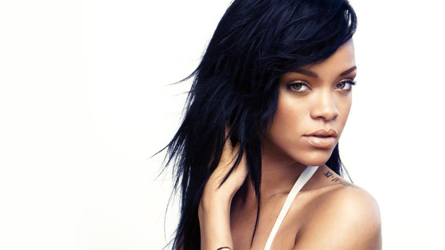 Rihanna In Her Younger Years Wallpaper