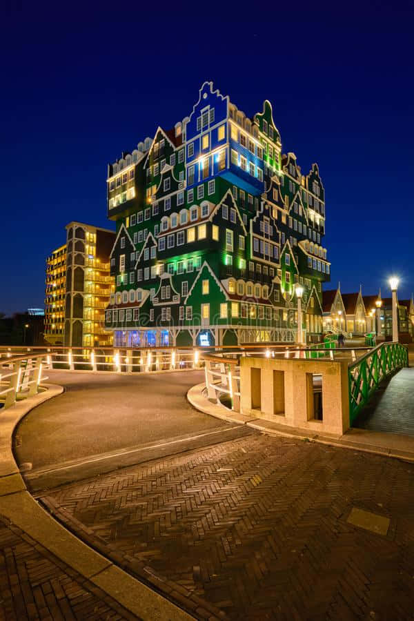 Road To Inntel Hotel Zaandam Wallpaper