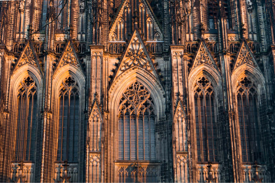 Roman Catholic Cologne Cathedral Wallpaper