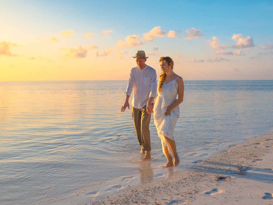 Romantic Beach Getaway For Couples Wallpaper