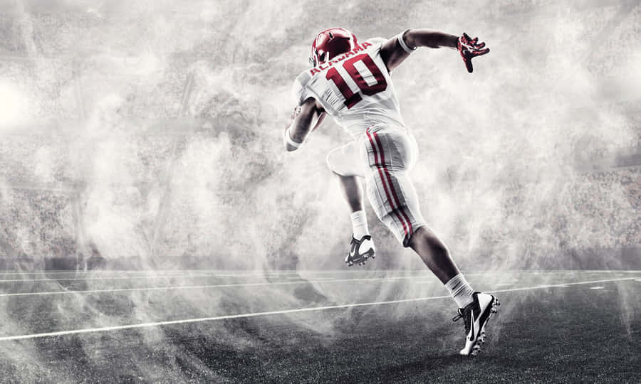 Running Alabama Football Team Player Wallpaper