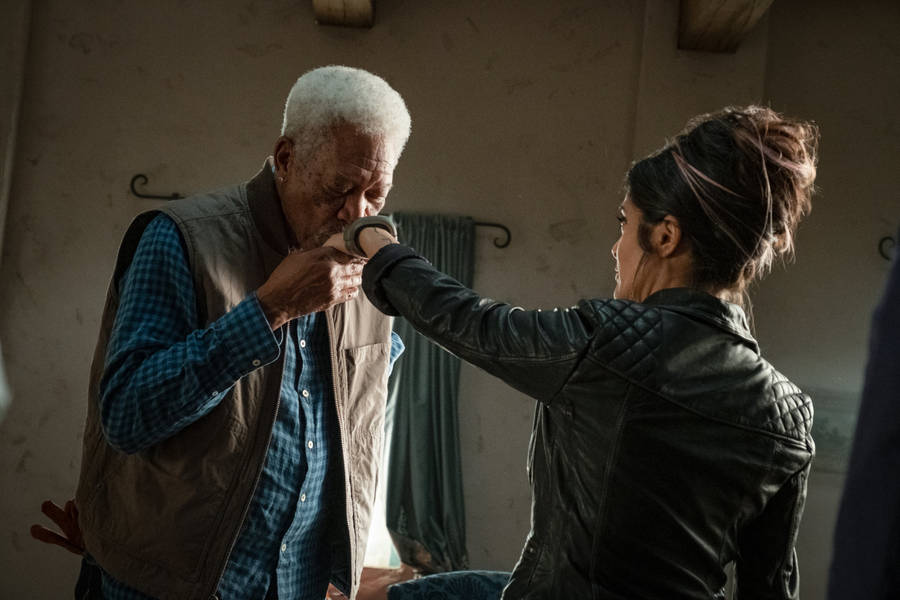 Salma Hayek And Morgan Freeman Wallpaper