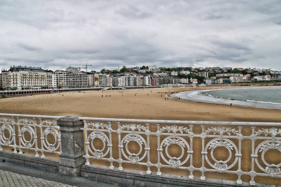 San Marino San Sebastián Beach Wallpaper