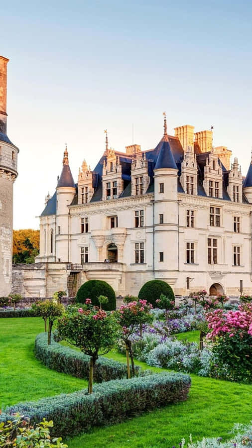 Scenic Chenonceau Garden Rendering Tranquility Wallpaper