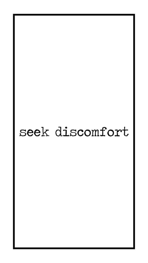 Seek Comfort Print Wallpaper