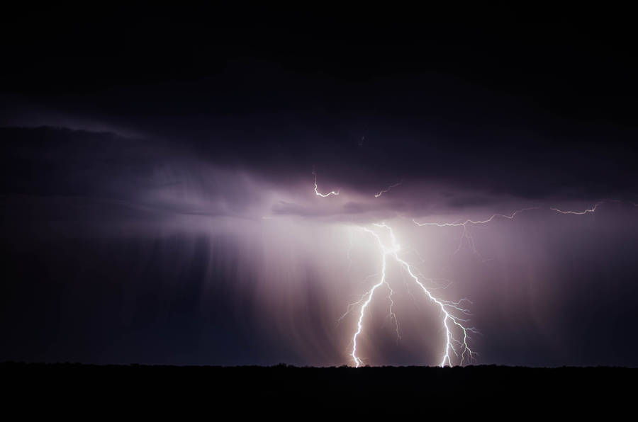 Selective Focus Photo Storm Lightning Wallpaper