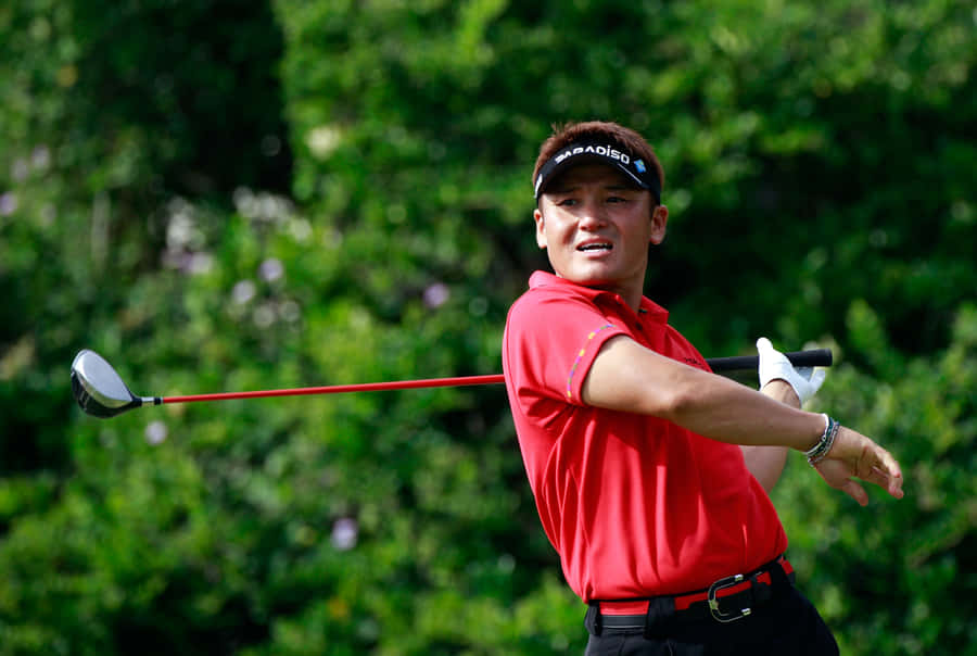 Shigeki Maruyama Post-swing Finish Stance Wallpaper