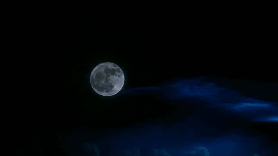 Sinners Under The Moon Wallpaper