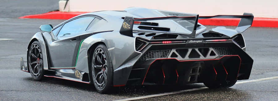 Sleek And Powerful Lamborghini Veneno Wallpaper