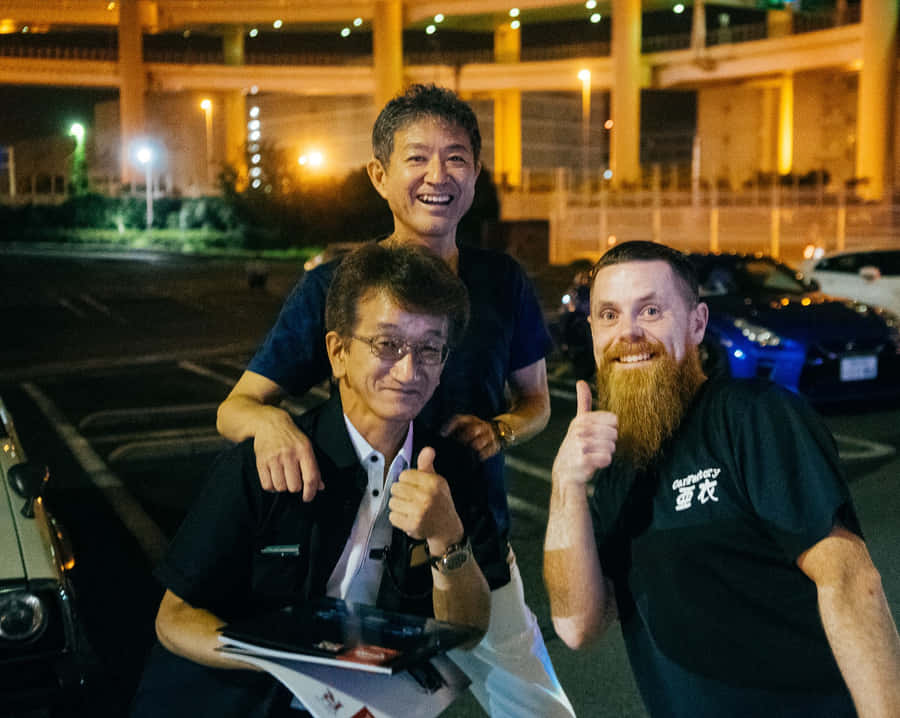 Smokey_ Nagata_with_ Friends_at_ Night Wallpaper