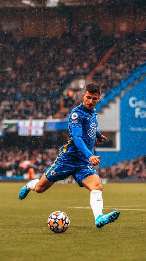 Soccer Player Rainy Match Action Wallpaper