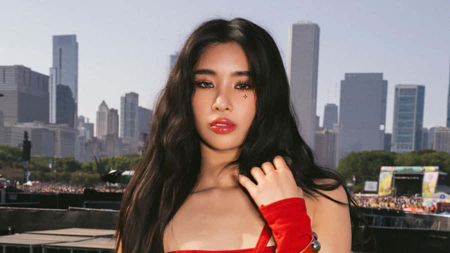 Sophia Katseye Urban Fashion Style Wallpaper