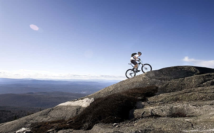 Specialized Mountain Bike Climbing Up Wallpaper
