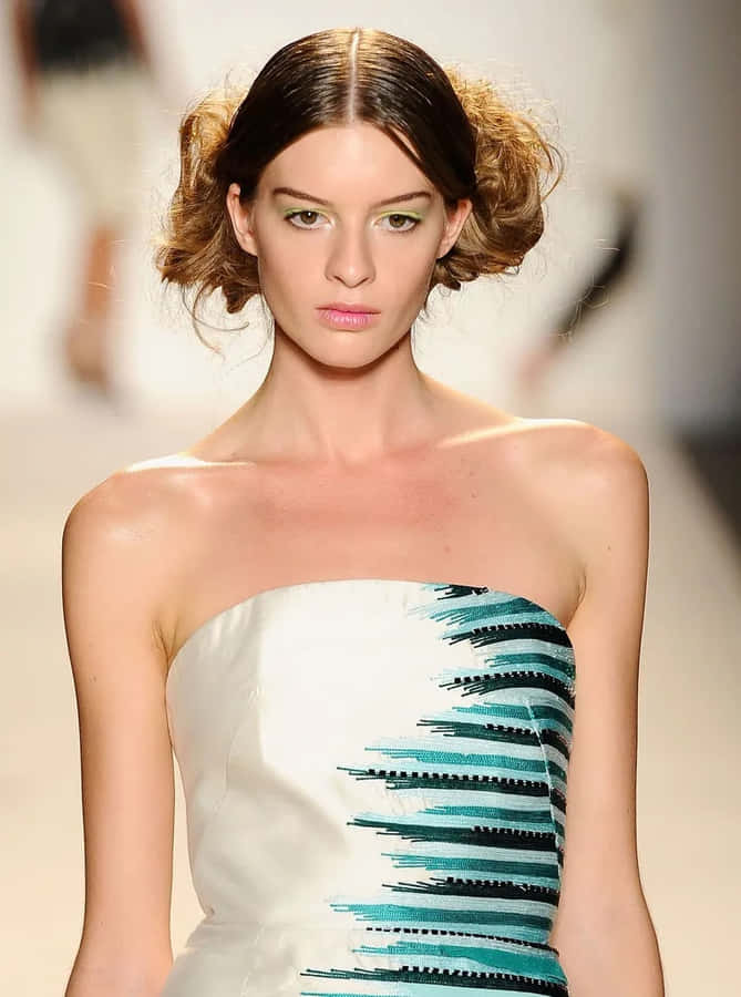 Spring Makeup Beauty Trends Wallpaper