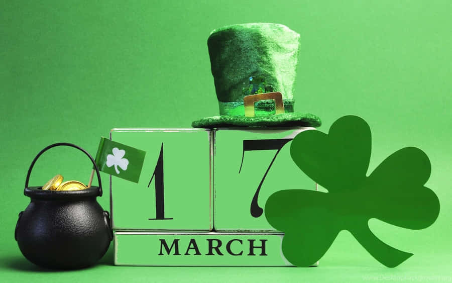 St Patricks Day Green Decor Wallpaper