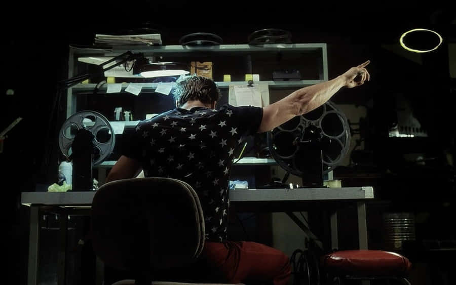 Star Shirt Man Projector Room Wallpaper