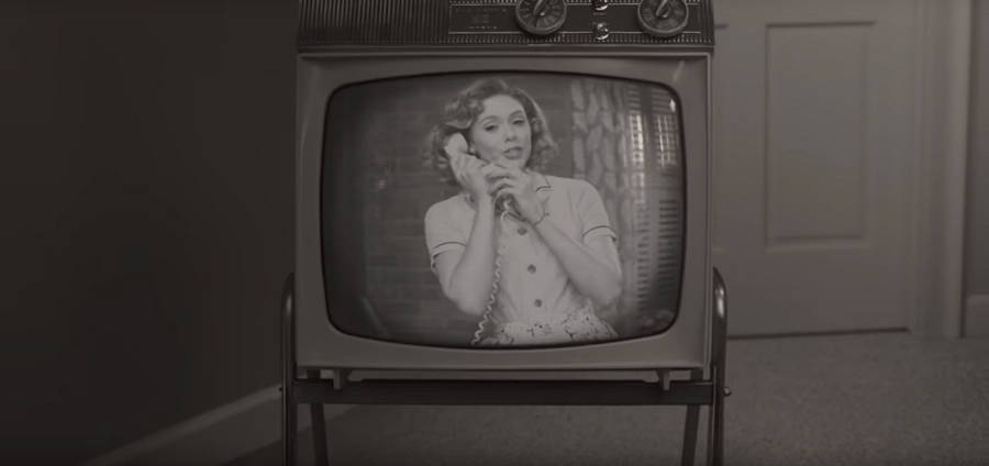 Step Into A Classic Vintage World With Wandavision Wallpaper