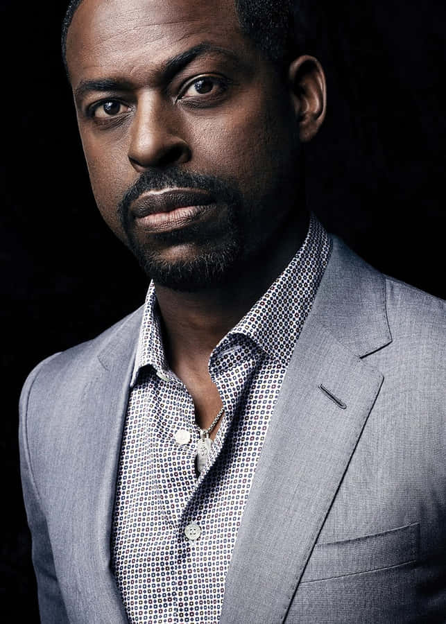 Sterling K Brown: A Study In Elegance Wallpaper