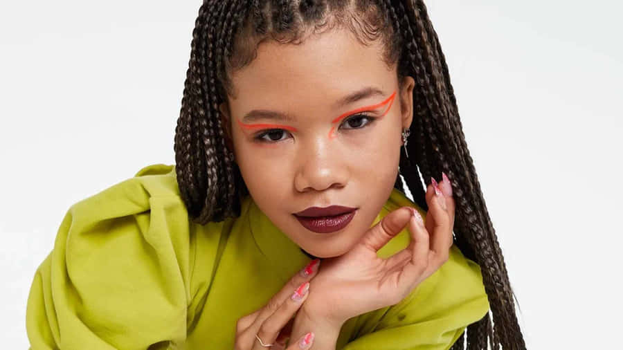Storm Reid Bold Makeup Look Wallpaper