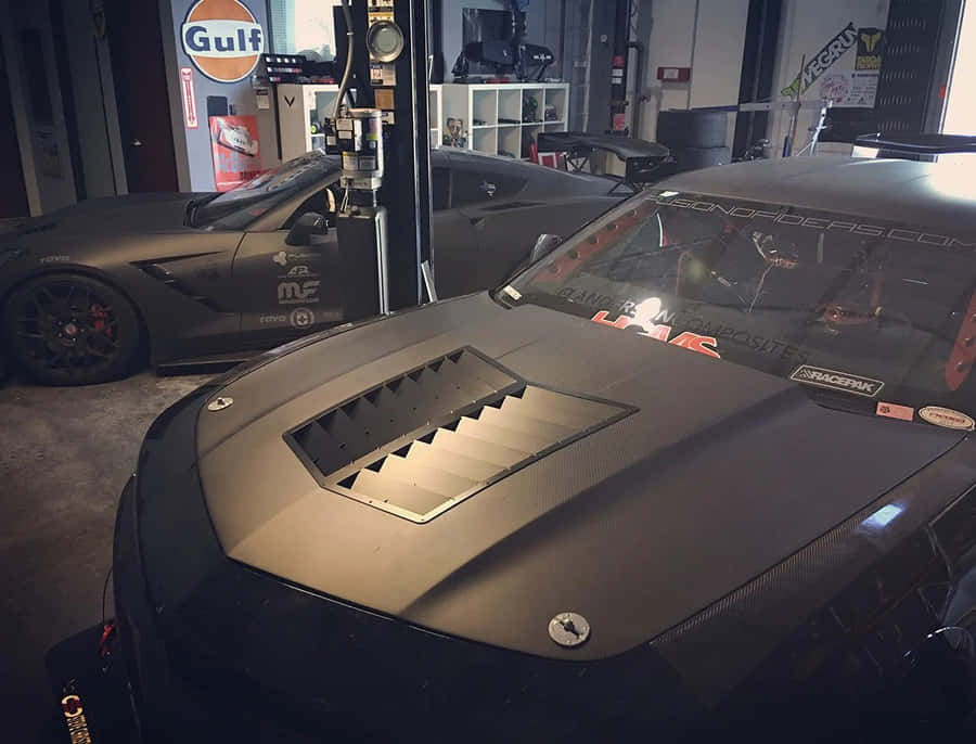 Stunning Car Hood Reflecting The Open Road Wallpaper